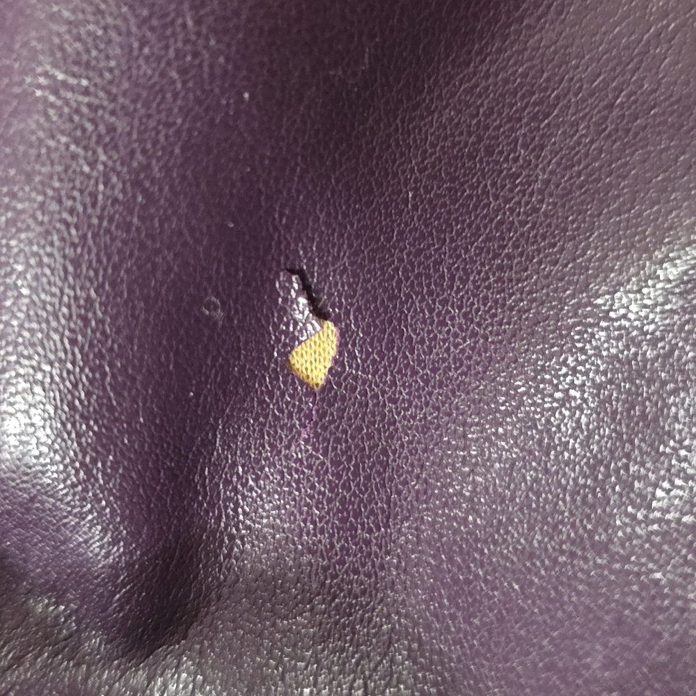 Chloe?? Large Hobo Bag Purse Purple Faux Leather Big Bead Zips Key Chain *READ* - Picture 12 of 13